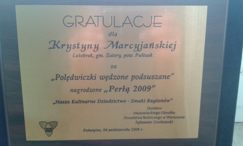 Polędwiczka Kurpiowska (Wędzona Podsuszana) Polędwiczka Kurpiowska (Wędzona Podsuszana)
